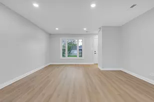 15 Johnathan Rd, Lake Zurich, IL 60047 - Photo 24