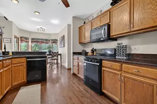 24453 S Blackhawk Dr, Channahon, IL 60410 - Photo 20