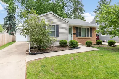 428 Ingleside Avenue, Aurora, IL 60506 - Photo 2
