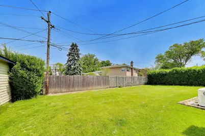 7630 Beckwith Road, Morton Grove, IL 60053 - Photo 34