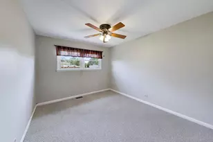 7630 Beckwith Rd, Morton Grove, IL 60053 - Photo 20