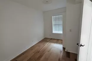616 W Patterson Ave, Chicago, IL 60613 - Photo 10