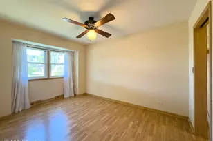8636 40th St, Lyons, IL 60534 - Photo 18
