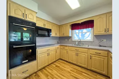 8636 40th Street, Lyons, IL 60534 - Photo 12