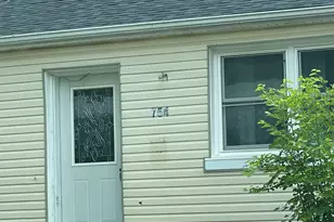 754 S Oakland Ave, Decatur, IL 62522 - Photo 2