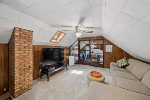 1330 S Wayside Dr, Villa Park, IL 60181 - Photo 14