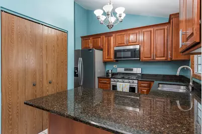 3332 N Lewis Avenue, Waukegan, IL 60087 - Photo 10