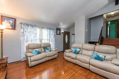 3332 N Lewis Avenue, Waukegan, IL 60087 - Photo 6