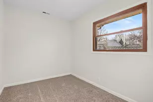 629 Thornton St, Lockport, IL 60441 - Photo 12