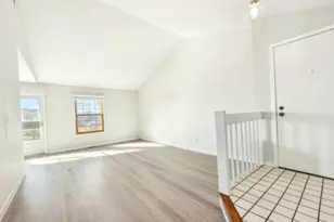 1254 Ballantrae Pl, Mundelein, IL 60060 - Photo 6