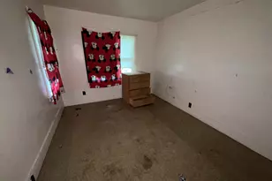 552 W Center St, Decatur, IL 62526 - Photo 24