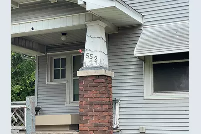 552 W Center Street, Decatur, IL 62526 - Photo 2