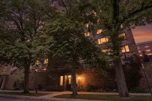 525 Grove St, Evanston, IL 60201 - Photo 2