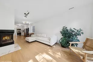 1064 N Marshfield Ave, Chicago, IL 60622 - Photo 2