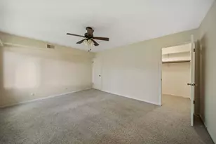 12750 Carriage Ln, Crestwood, IL 60418 - Photo 10