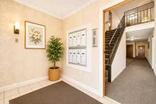 12750 Carriage Ln, Crestwood, IL 60418 - Photo 2
