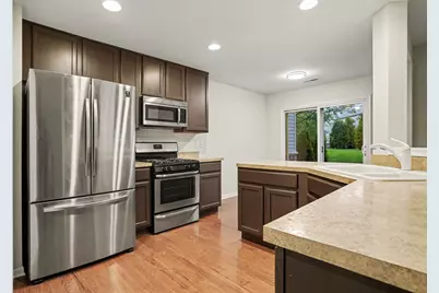 608 Hawley Drive, Oswego, IL 60543 - Photo 2