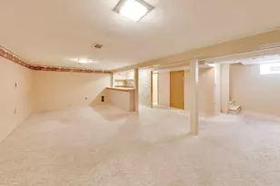 309 Wisconsin Dr, Des Plaines, IL 60016 - Photo 28