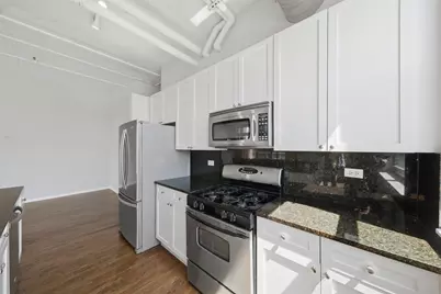 950 W Monroe Street #710, Chicago, IL 60607 - Photo 10