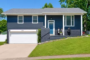 15526 S Scott Dr, Lockport, IL 60441 - Photo 1