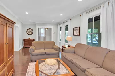 10520 S Hamilton Avenue, Chicago, IL 60643 - Photo 6
