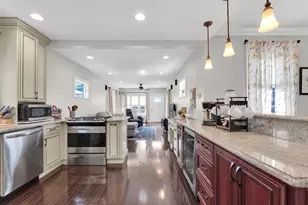 10520 S Hamilton Ave, Chicago, IL 60643 - Photo 10
