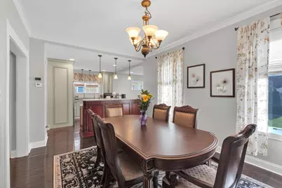 10520 S Hamilton Avenue, Chicago, IL 60643 - Photo 8
