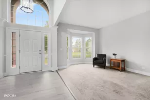 25026 Blue Iris Ct S, Plainfield, IL 60585 - Photo 2