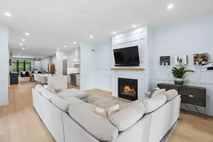 1842 N Whipple St, Chicago, IL 60647 - Photo 14