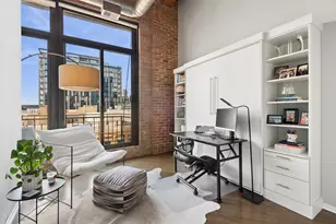 375 W Erie St, Chicago, IL 60654 - Photo 20