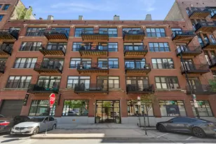 375 W Erie St, Chicago, IL 60654 - Photo 2