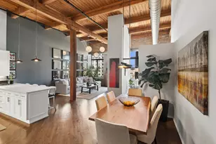 375 W Erie St, Chicago, IL 60654 - Photo 14