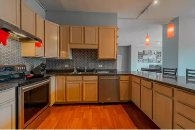 600 S Dearborn Street #808-810, Chicago, IL 60605 - Photo 10