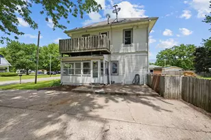 1202 20th Ave, Viola, IL 61486 - Photo 10