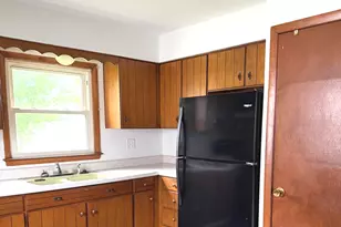 709 W McKinley St, Harvard, IL 60033 - Photo 10