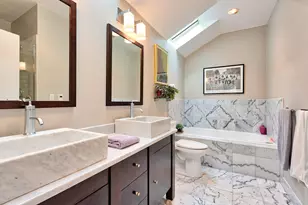 1640 W Huron St, Chicago, IL 60622 - Photo 12