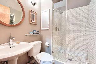 1640 W Huron St, Chicago, IL 60622 - Photo 14