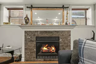 857 W Ainslie St, Chicago, IL 60640 - Photo 8