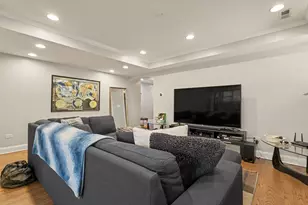 857 W Ainslie St, Chicago, IL 60640 - Photo 6
