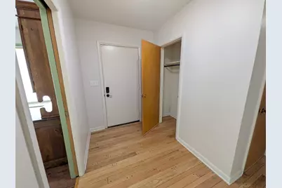 521 College Terrace, Dekalb, IL 60115 - Photo 14