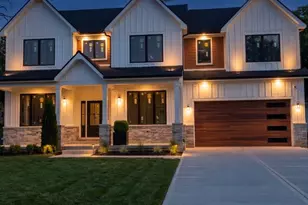 850 Forest Ave, Glen Ellyn, IL 60137 - Photo 2