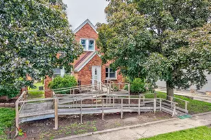 217 20th Ave, Ottawa, IL 61350 - Photo 1