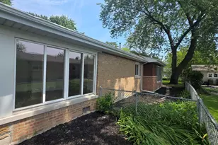 [Address not provided], Oak Lawn, IL 60453 - Photo 4