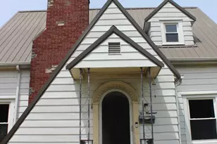 200 E Bennett Street E, Salem, IL 62881 - Photo 2