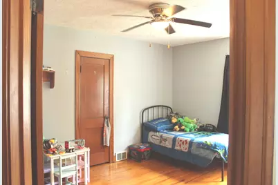 200 E Bennett Street E, Salem, IL 62881 - Photo 22