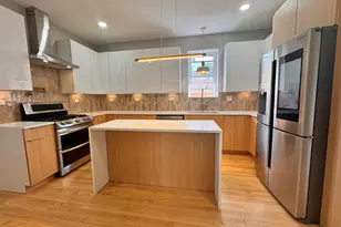 2430 S 57th Ave, Cicero, IL 60804 - Photo 16