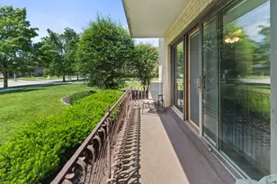 7428 W 153rd St, Orland Park, IL 60462 - Photo 10