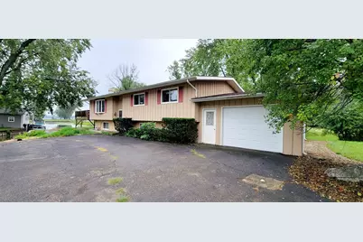 41511 N Country Club Drive, Antioch, IL 60002 - Photo 24