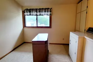 41511 N Country Club Dr, Antioch, IL 60002 - Photo 20
