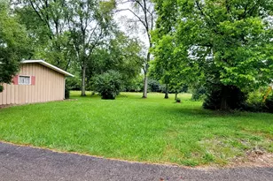 41511 N Country Club Dr, Antioch, IL 60002 - Photo 26
